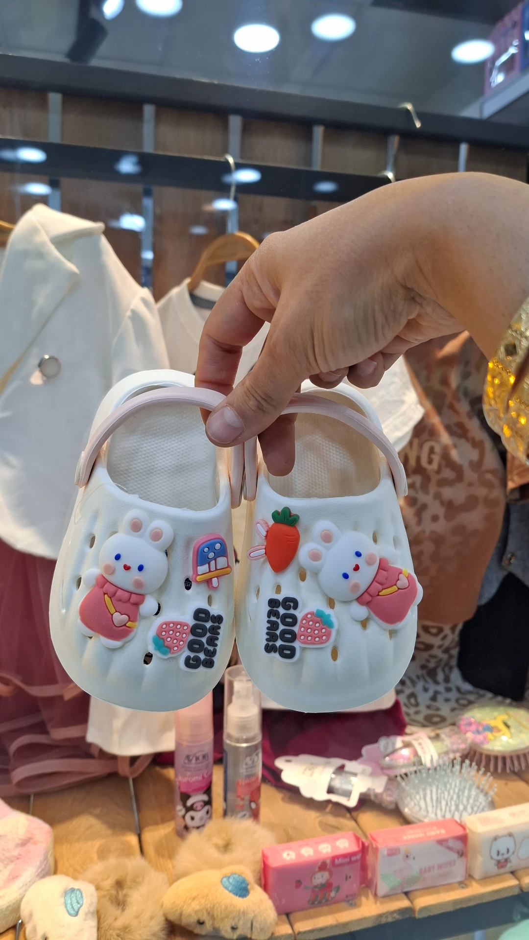 کراکس دمپایی دخترانه